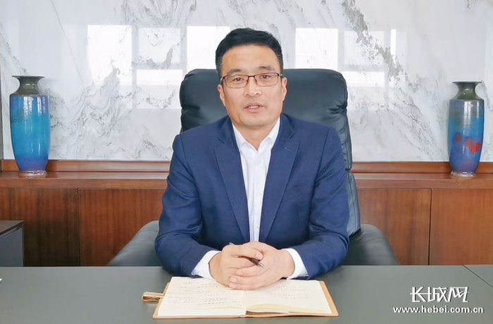 唇动食品有限公司创始人陈洪杰。