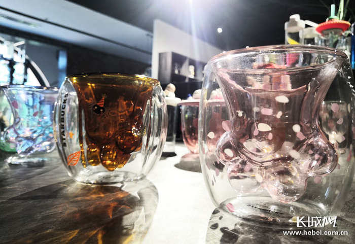 网红“猫爪杯”。长城网记者 赵晓慧 摄