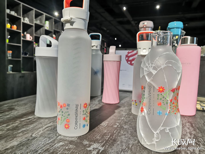 网红“X杯”。长城网记者 赵晓慧 摄