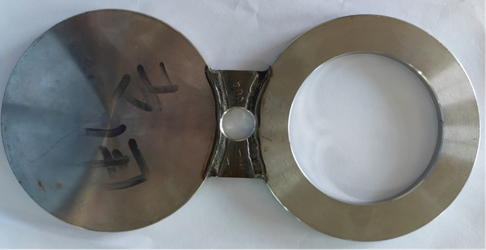 图6  45号盲板（八字盲板）样图