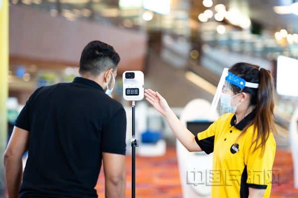 值机过程中的体温测量