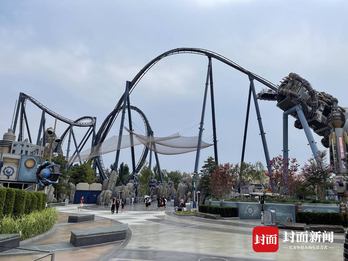 霸天虎过山车。受访者供图