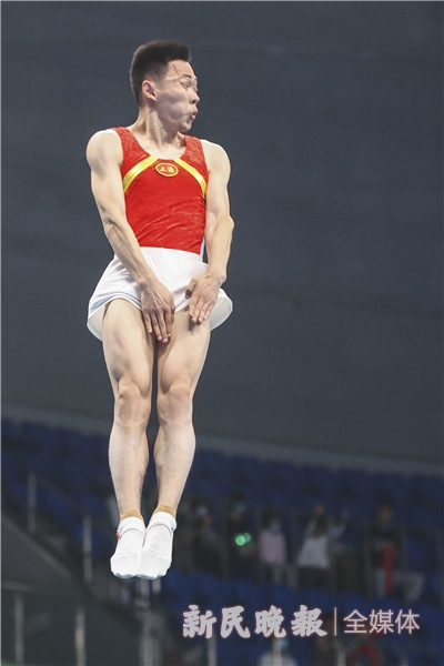 图说：练蹦床，高磊靠的是后天的勤奋和刻苦 新民晚报记者 李铭珅 摄