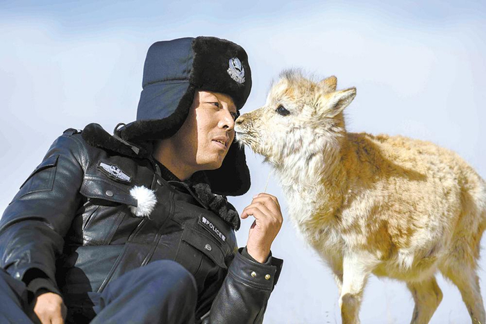 人与自然和谐共生的最美画面。黄灵燕摄