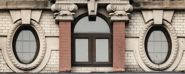 △和平饭店南楼