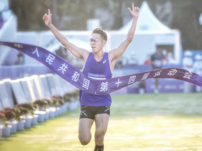 罗帅全运会夺金。&nbsp;王馨雨&nbsp;摄