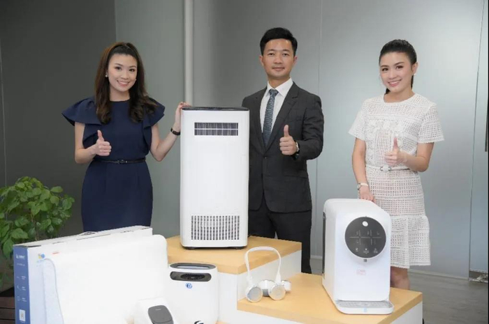 【泰国知名电视台主持人，T3产品体验官】
