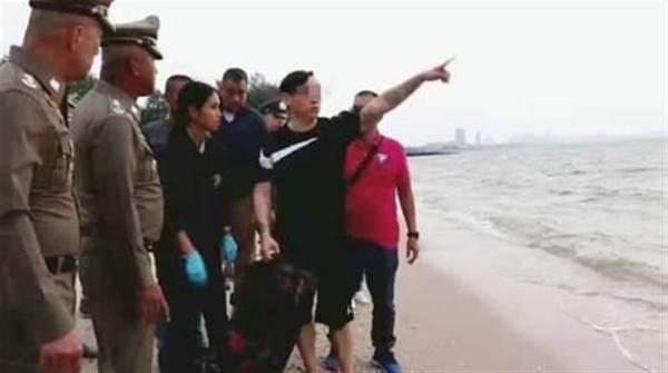 卢某指认现场。图源网络