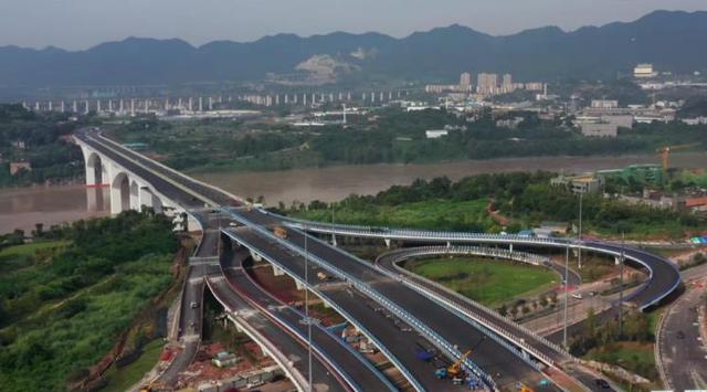 礼嘉嘉陵江大桥 秦廷富 摄