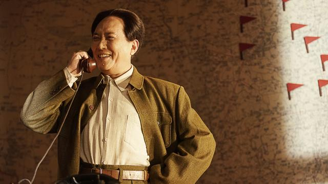 饰演毛泽东二十余年，唐国强至今还没有一次让自己真正满意的塑造。（图为电影《决胜时刻》剧照）