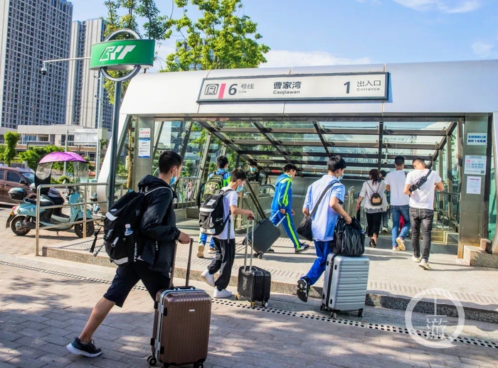 （轨道交通6号线曹家湾站。图源上游新闻）