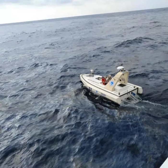 图2 精海3号和精海7号作业图