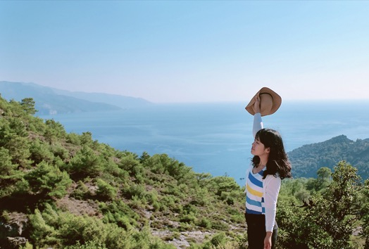竹子在土耳其费特希耶的Kayakoy村落废墟山顶。受访者供图