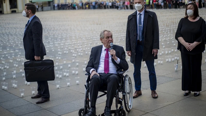 今年5月，捷克总统泽曼发表讲话 资料图