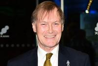 英国警方:69岁议会议员被刺杀一案为恐怖袭击