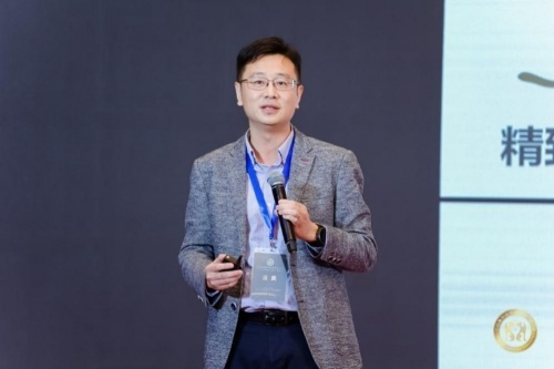 天猫宠物行业总经理王文麟先生演讲