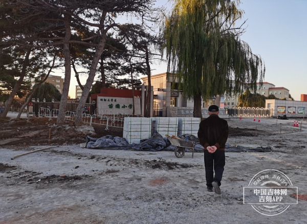 南湖中街施工现场