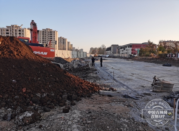 南湖中街施工现场