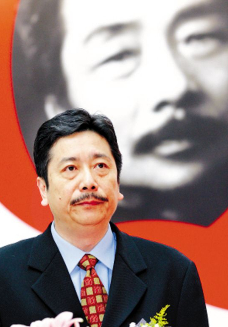 鲁迅长孙周令飞（资料图）