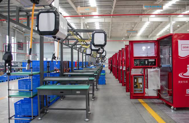 位于复兴经济开发区的海盾智联物联网科技河北有限公司净水设备生产线。复兴区委宣传部供图