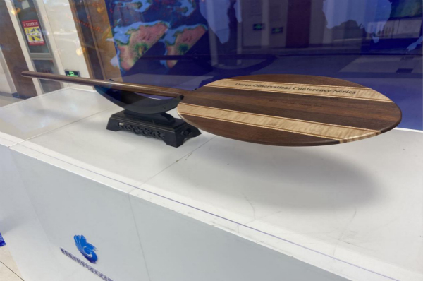 世界海洋观测大会的标志——船桨