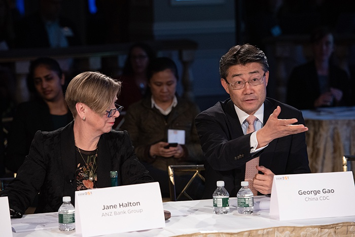 　　美国约翰霍普金斯大学健康安全中心、世界经济论坛和比尔及梅琳达·盖茨基金会在纽约组织的EVENT201桌面推演。来源：EVENT201官网。