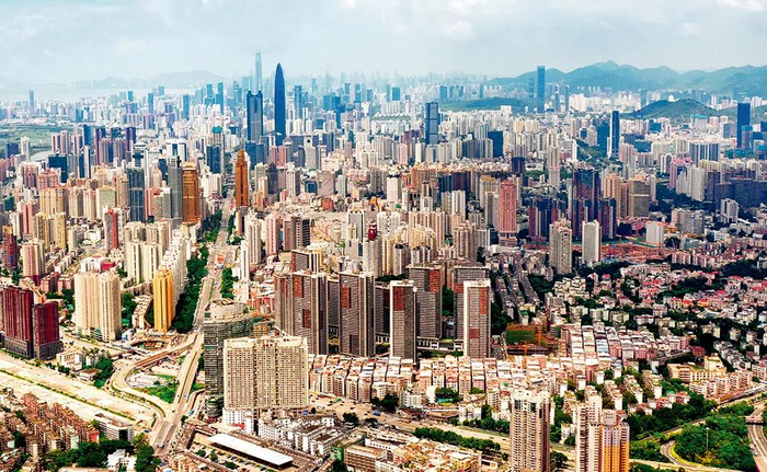 ▲ 深圳已确定“十四五”期间建设筹集保障性租赁住房不少于全市住房建设筹集总量的30%，不少于40万套（间） 毛思倩摄