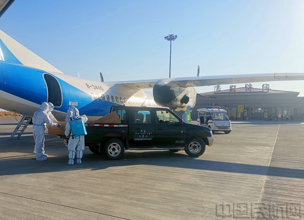 双车快速保障物资转运