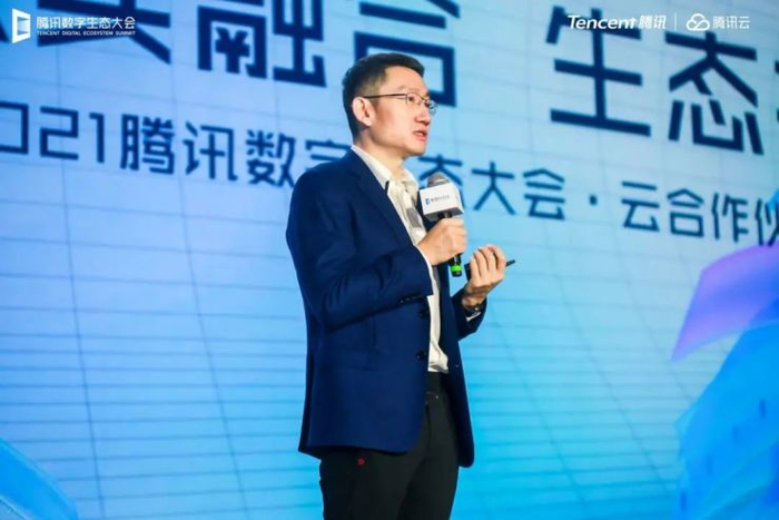 【腾讯公司副总裁、云与智慧产业事业群COO兼腾讯云总裁邱跃鹏】