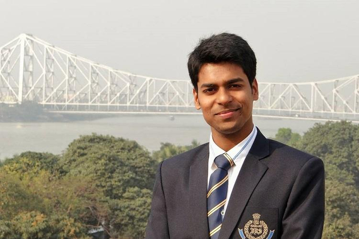 放弃谷歌工作考公的阿努德普·杜力赦提（Anudeep Durishetty）（图源：脸书）