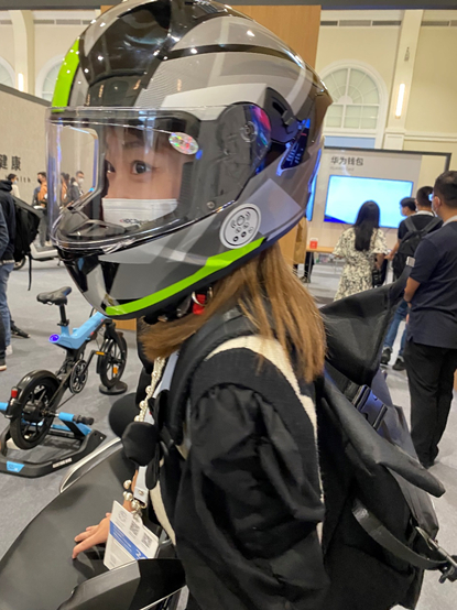 （智能头盔）