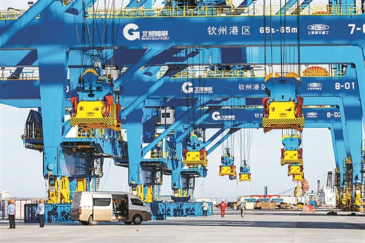 北部湾港自动化集装箱码头。 广西北部湾国际港务集团供图