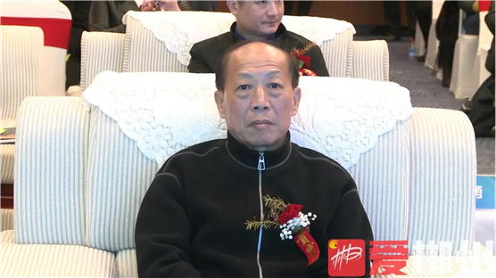 ▲市人大常委会原主任、市旅游文化产业促进会会长钟本强出席活动