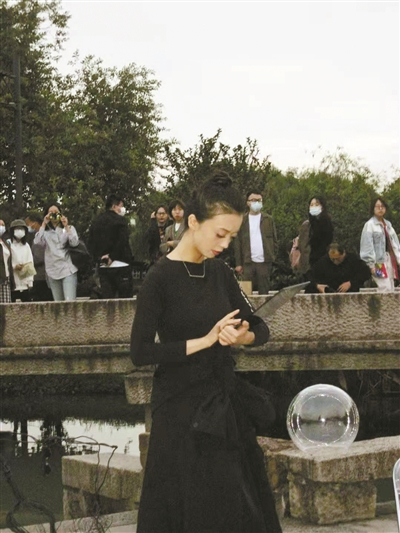     《阿司匹林》在乌镇演出现场。受访者提供