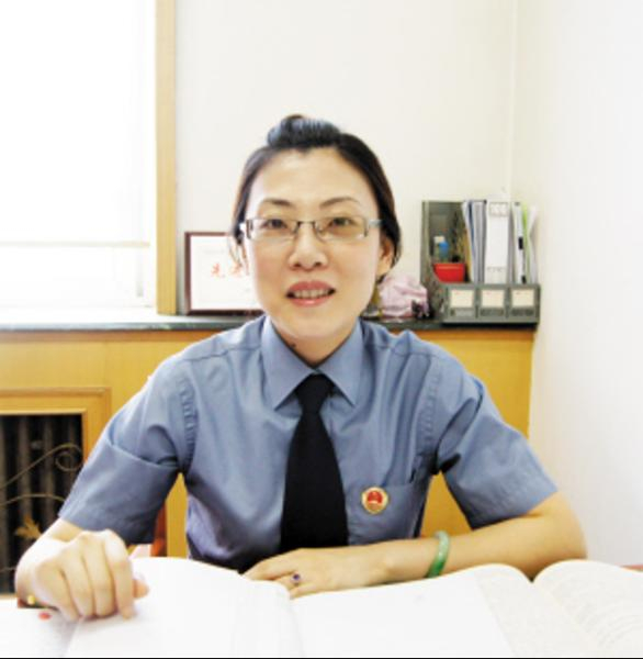 “郁美净女孩”元冰凌