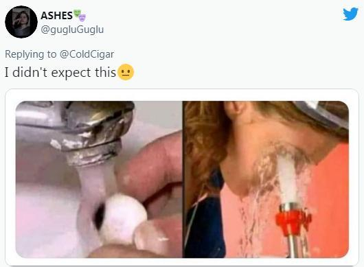 印度网友发布冲洗眼球的表情包 图源：推特