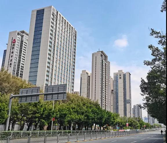 上图：二期；下图：一期 图片来源：界面楼市