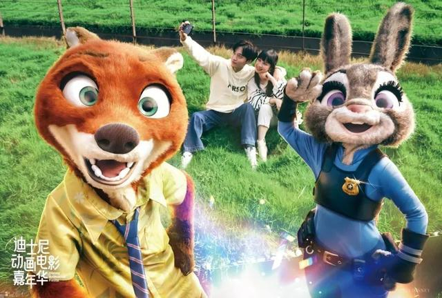 图片来源：新浪微博@时尚芭莎