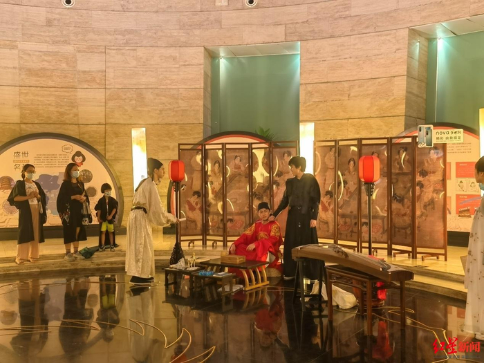  ▲成都金沙遗址博物馆举办沉浸式“剧本游”，将参观展览与剧本杀相结合