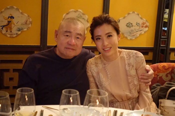 刘銮雄夫妇 图片来源：视觉中国