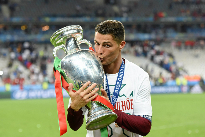 欧洲杯卫冕冠军要踢附加赛。