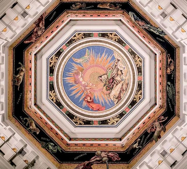 △原汇丰银行大楼