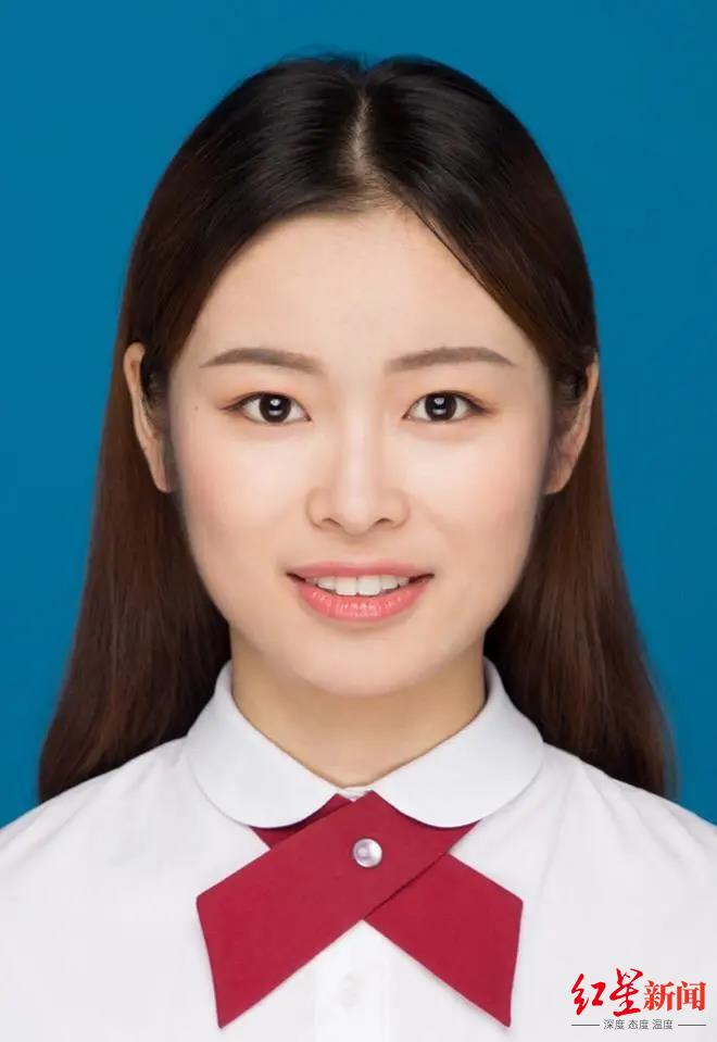 ↑李莎生前照。