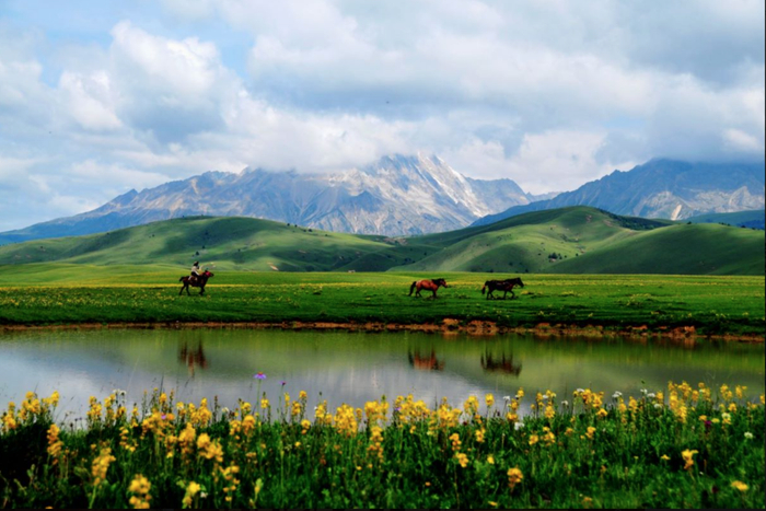 甘孜风景。阿涛摄