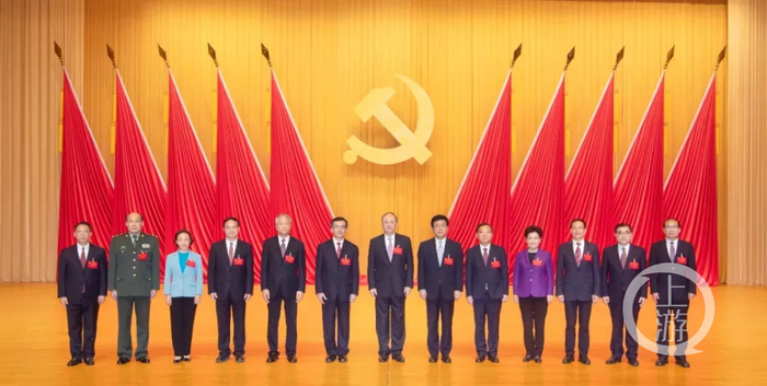 ▲11月29日，经无记名投票选举出新一届福建省委常委。图片来源/福建日报
