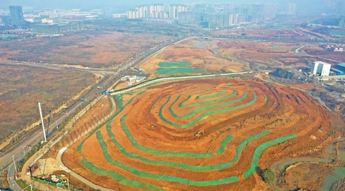 光谷生态大走廊梯田景观建设实景图