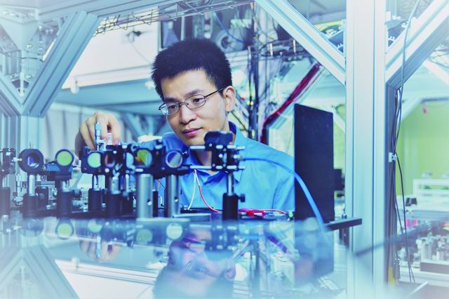 陆朝阳中国科学技术大学教授
