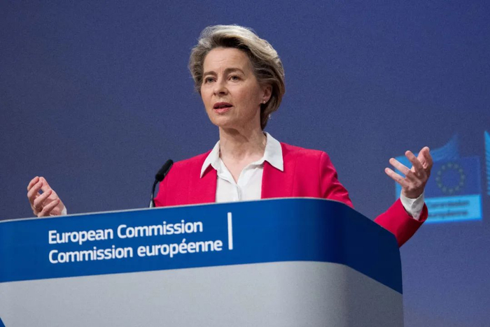 　　▲2021年1月8日，在比利时布鲁塞尔，欧盟委员会主席冯德莱恩出席新闻发布会。新华社发（欧盟供图）