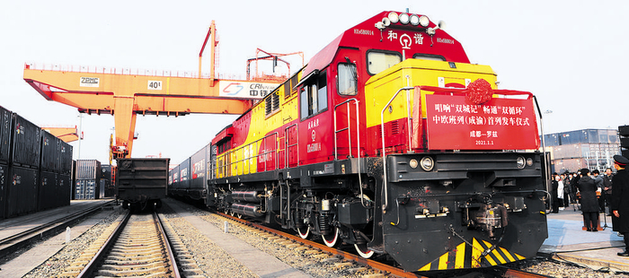 从成都出发的中欧班列（成渝）号一路向西奔向欧洲。成都日报记者 张青青 摄
