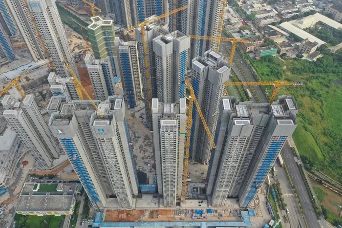 建设中的凤凰英荟城 图片来源：深圳市住建局官微